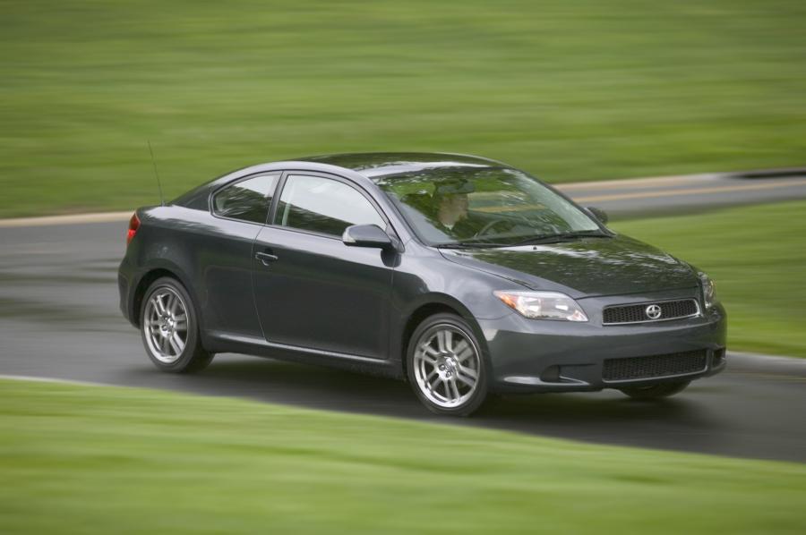  Scion tC 2005 года  (фото 11 из 130)